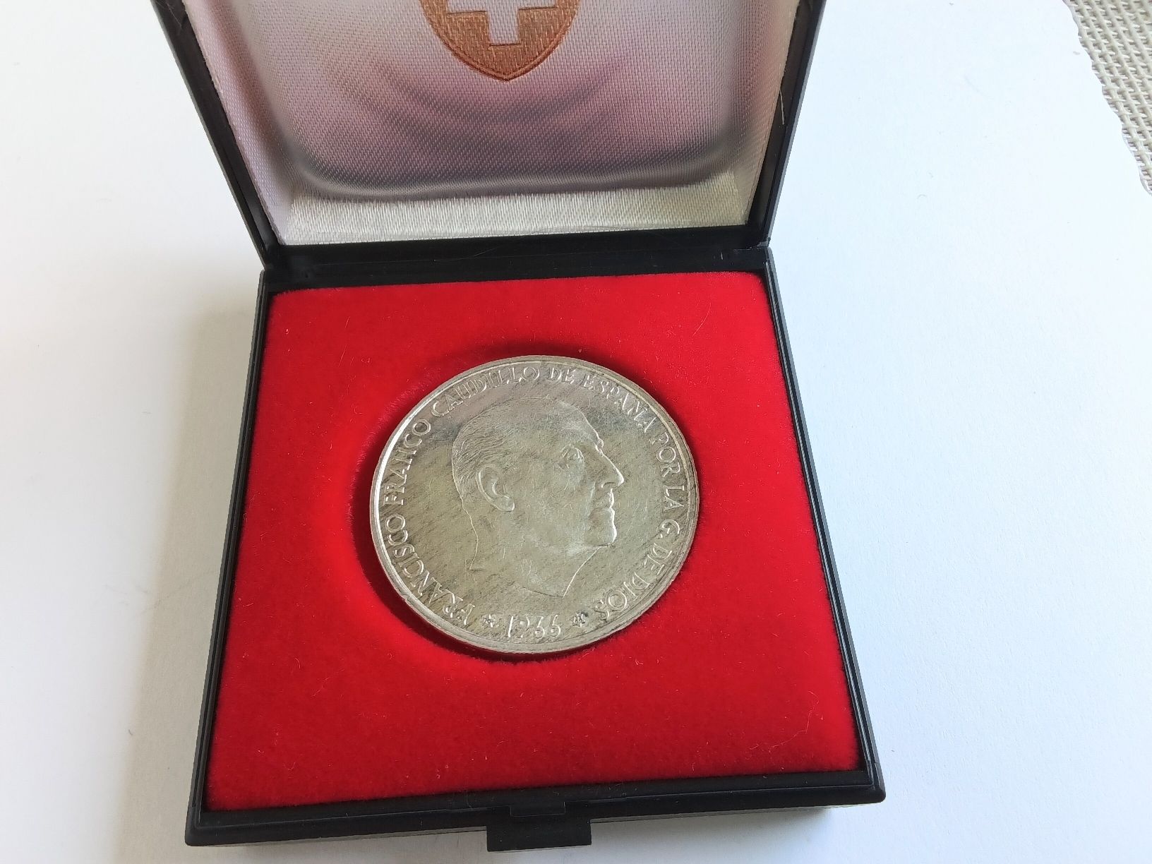 Tutti le monete: 100 Pesetas Franco 1966 / 66 – Usato da Feldbach venduto da carlotta111