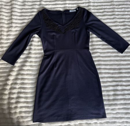 Robe Naf Naf bleue marine, manches longues, taille S