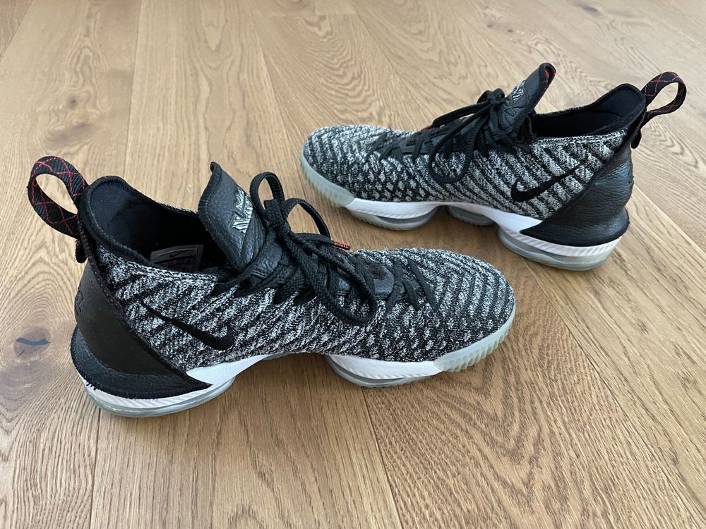 Lebron 16 hot sale ep oreo