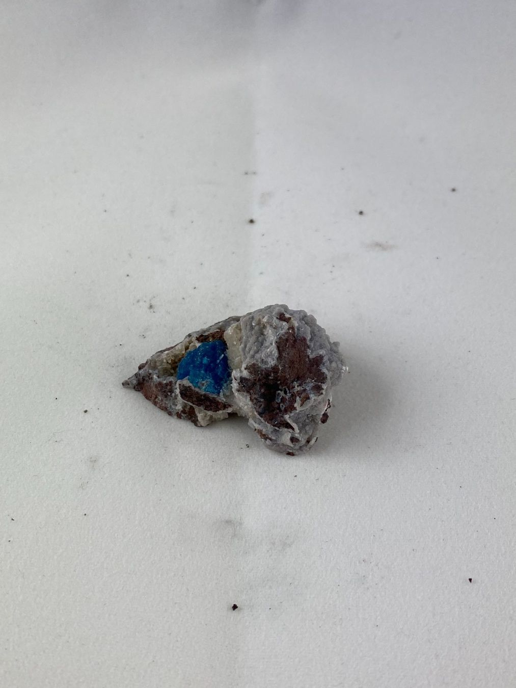 Minerali & Pietre curative: Cavansit 3.7cm 2.4cm 2.1cm 17g – Usato da Schinznach Bad venduto da Prosperos 2