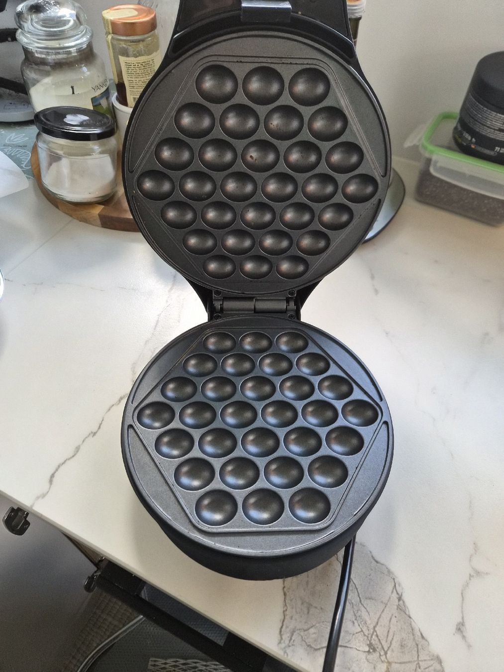 Elettrodomestici da cucina: Bestron Bubble Waffle Maker - Barely Used – Nuovo (secondo la descrizione) da Maur venduto da sof_92cd