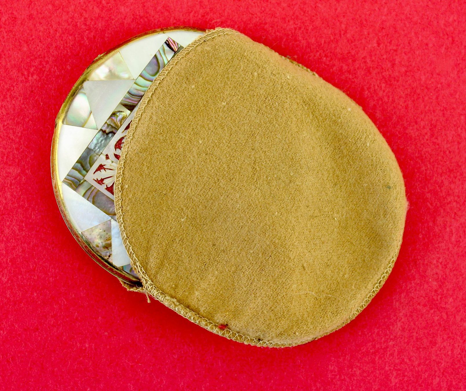 Make-up: EMU BRAND, PUDERDOSE MIT PERLMUTTER, ENGLAND UM 1950. – Usato da Grandcour venduto da Flowerstyle 8