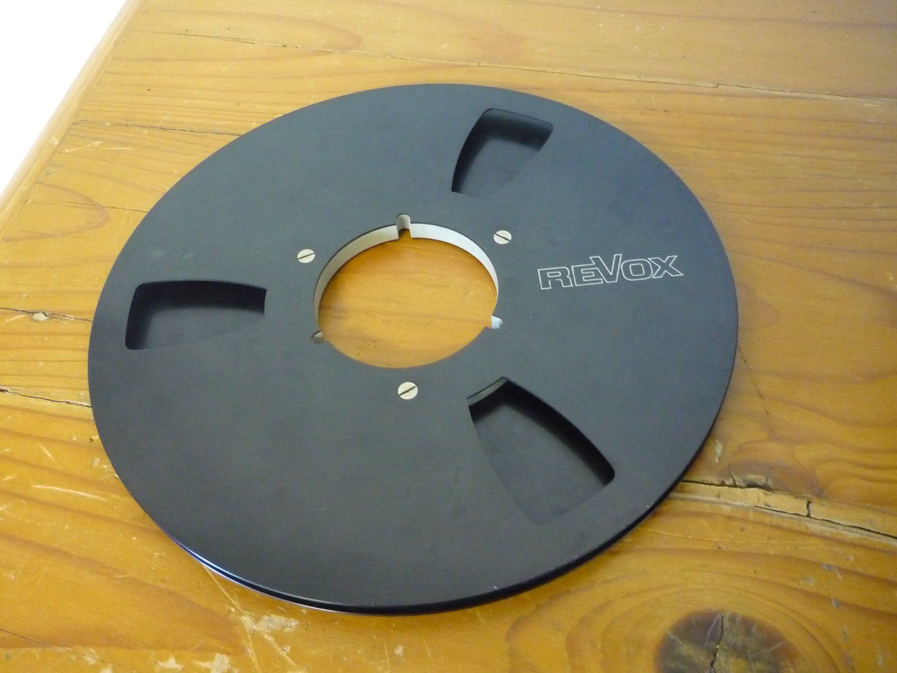Revox Apparecchi a nastro: Revox Aluspule ohne Band schwarz – Usato da Beringen venduto da Flatretriever 1