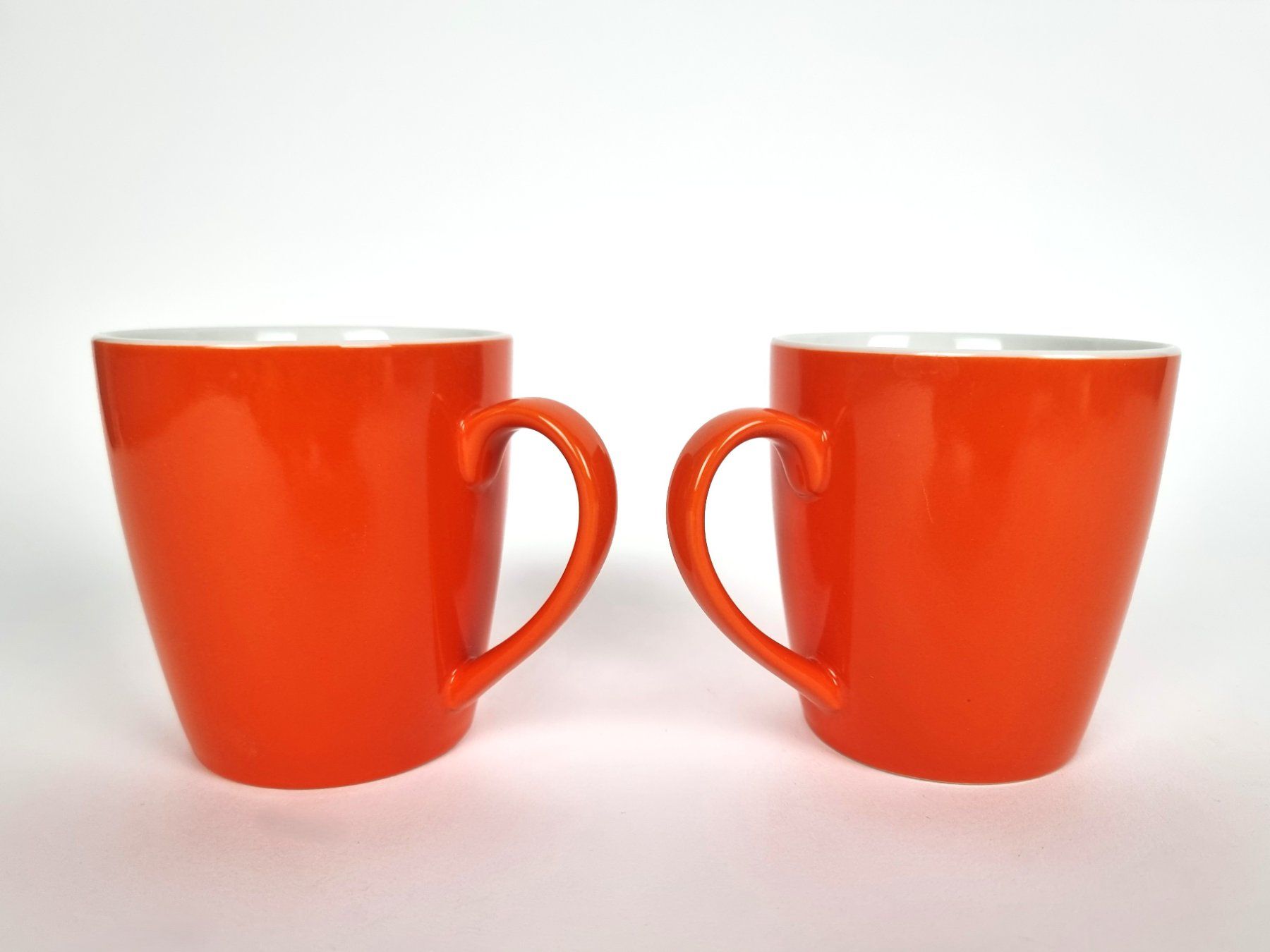 Tazze: 2 orange Tassen – Usato da Urtenen-Schönbühl venduto da Restwert_Schoenbuehl