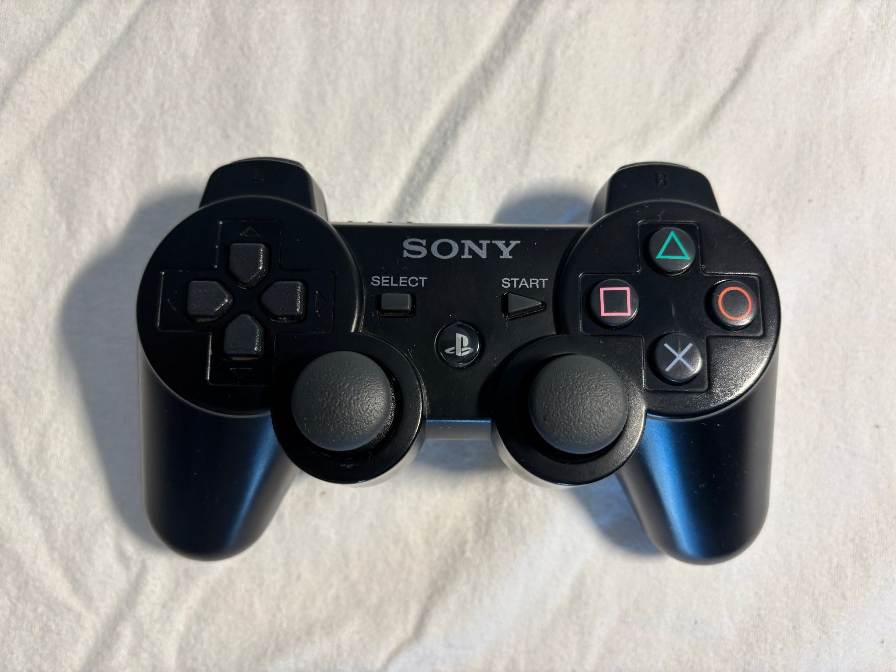 Sony Consoles: PS3 - PlayStation 3 Konsole - FAT 80GB - CECHL04 – D'occasion à Allschwil par  5