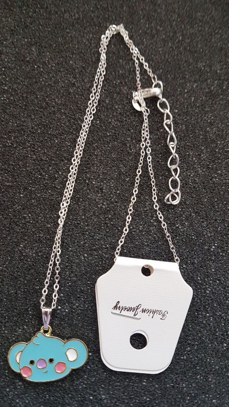 Catenine: BTS BT21: collier KOYA – Nuovo e nell'imballaggio originale da Lutry venduto da kylab7