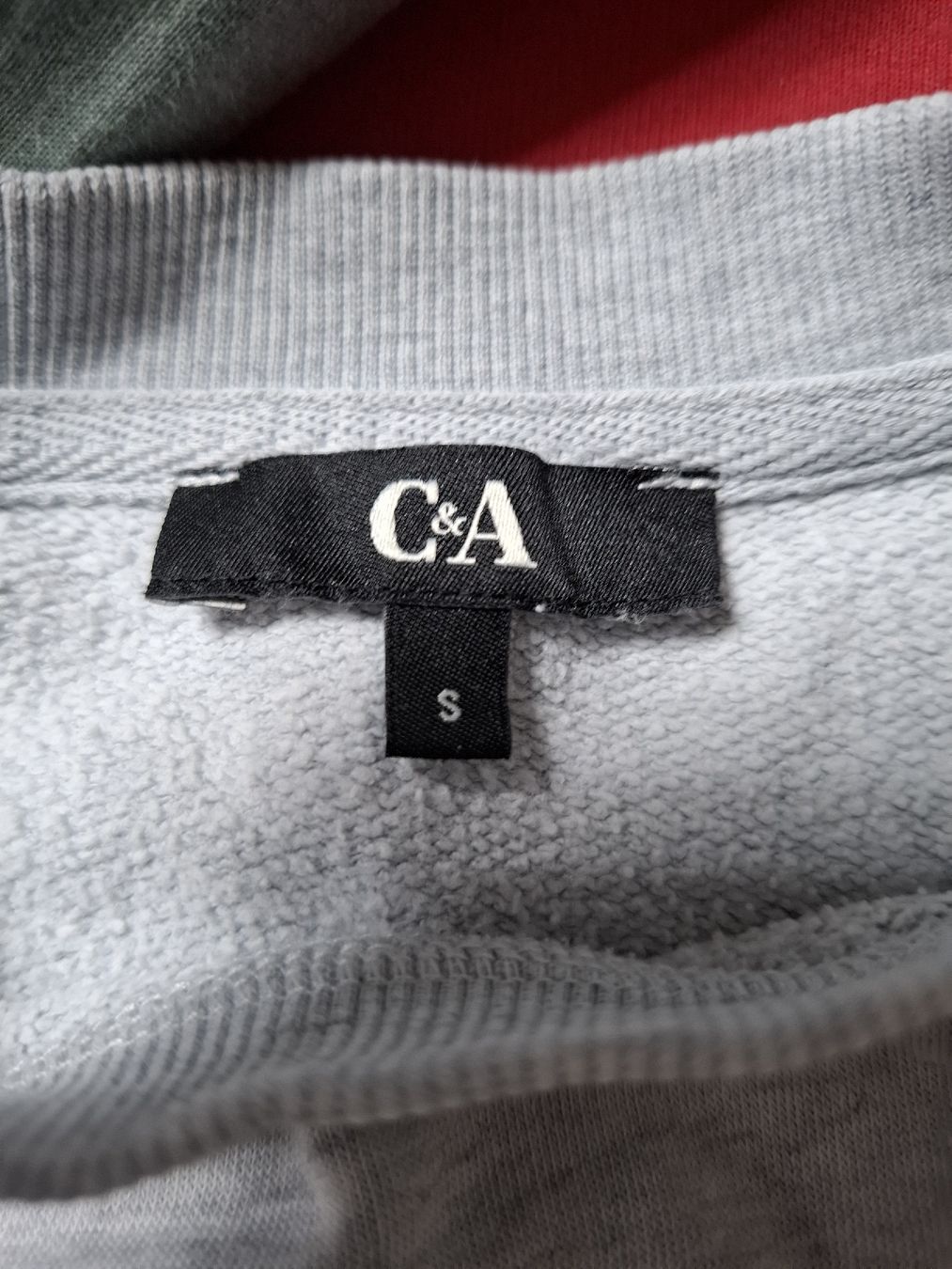 C&A Pullover & Sweatshirts: Pullover Gr. S (36), hellgrau, Sweatshirt – Gebraucht aus Urtenen-Schönbühl von nerdgirl 1
