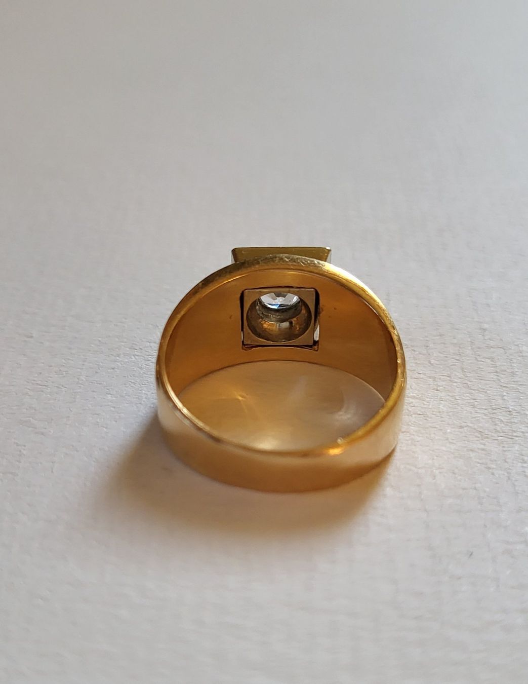 Anelli: 18 Karat 750 Massiv Ring Mit Stein – Usato da Wald ZH venduto da Aniade 4