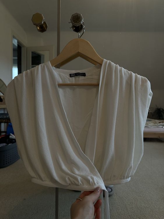 Zara white sleeveless tops Kaufen auf Ricardo