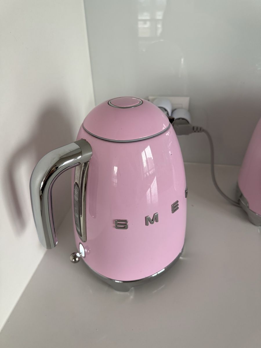 Smeg Bollitori: Smeg Wasserkocher Kettle Rosa Pink – Usato da Zürich venduto da janni_jj12 1