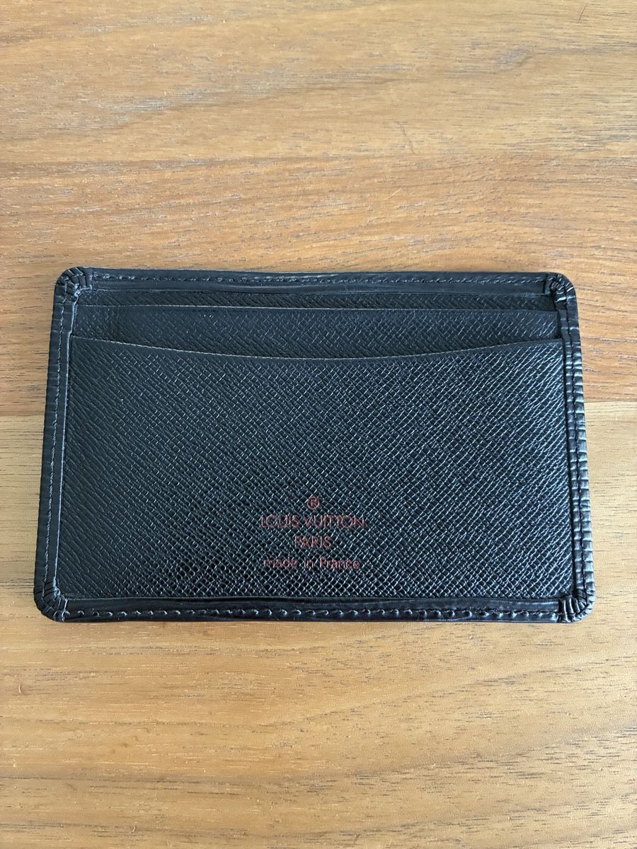 Louis Vuitton Brieftaschen: Porte-cartes noir Louis Vuitton – Gebraucht aus Lausanne von Gabrie 1
