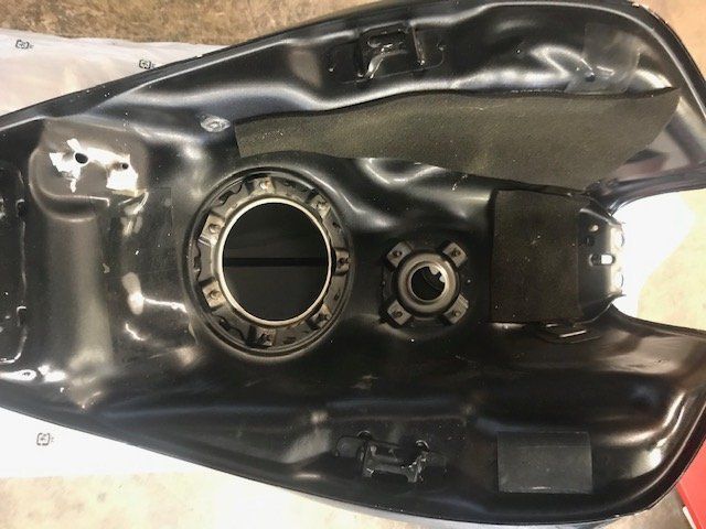 Honda Tutti i ricambio per moto: Honda CB600 Hornet Benzintank – Usato da Laupen BE venduto da ThePowerOfDreams1 3