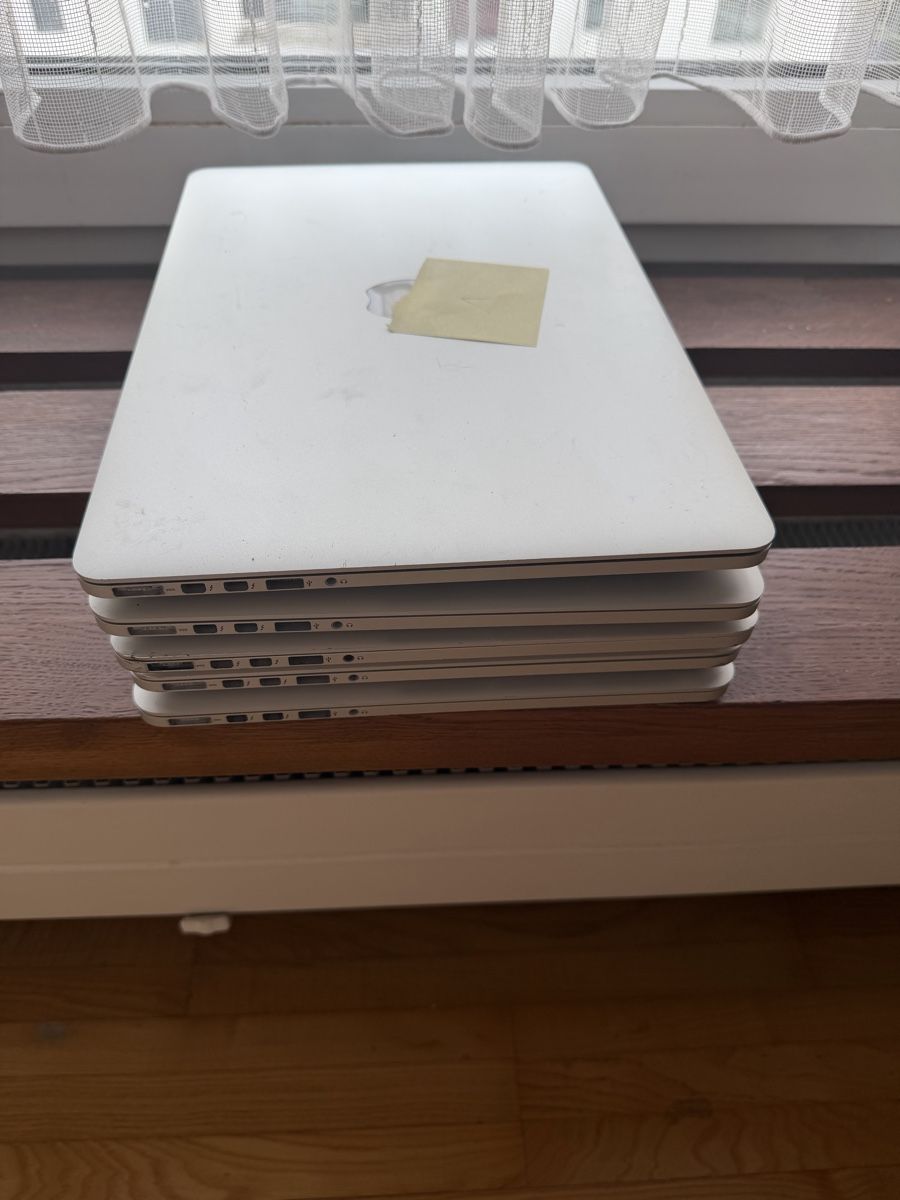 Apple Portables: Macbook 15 pro. 5 stück – D'occasion à Schattdorf par Kofi57