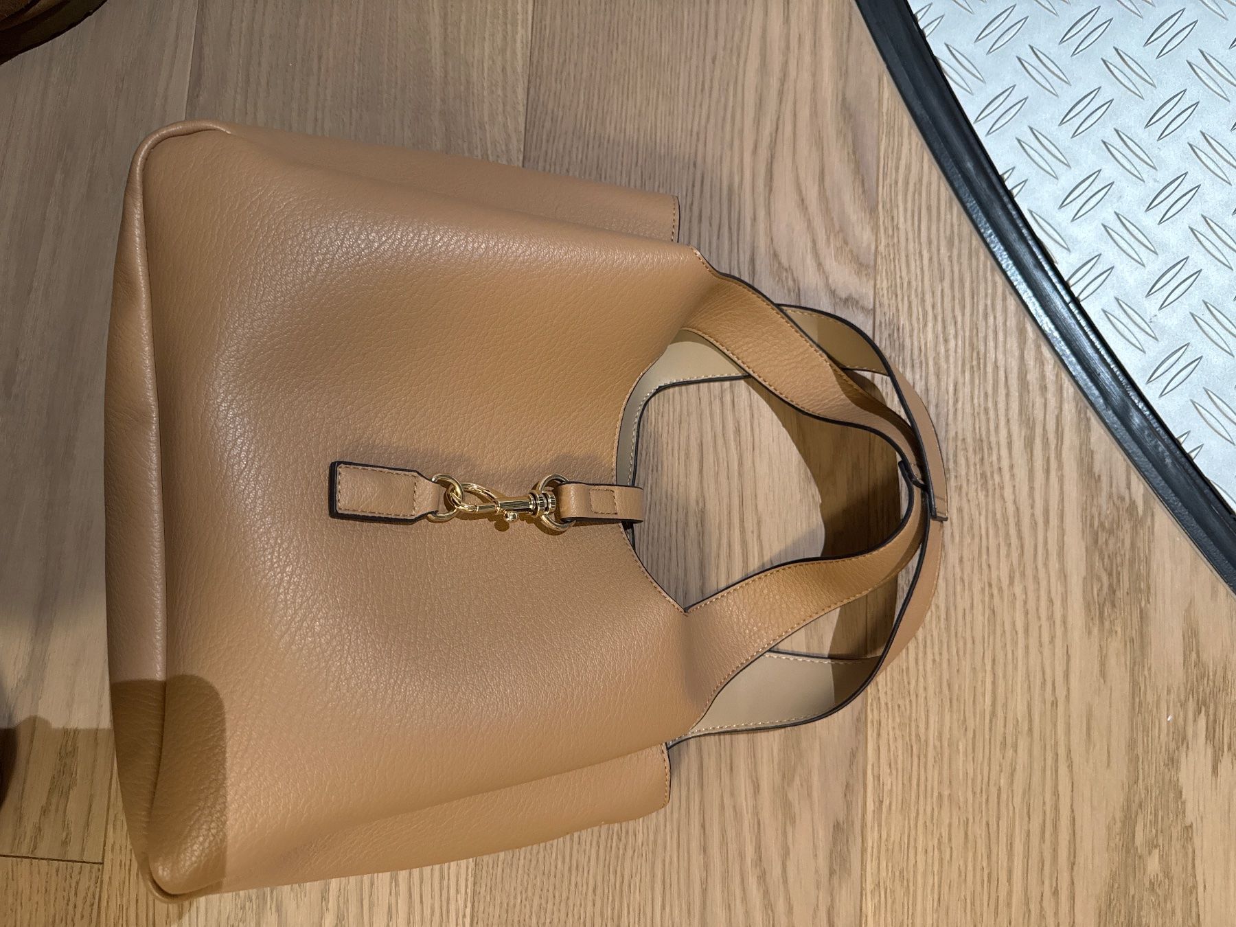 Taschen für Damen: Tasche Kunstleder NEU Beige – Neu (gemäss Beschreibung) aus Cham von nat_pgg6 1