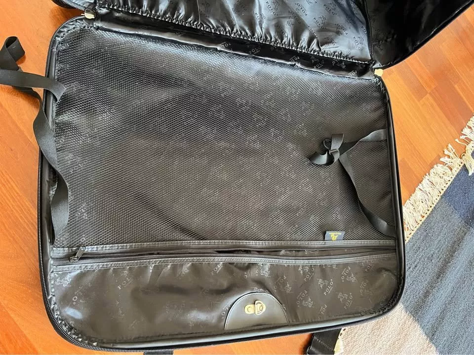 Valigie: Extra large suitcase – Usato da Zug venduto da ron_7q9p 3