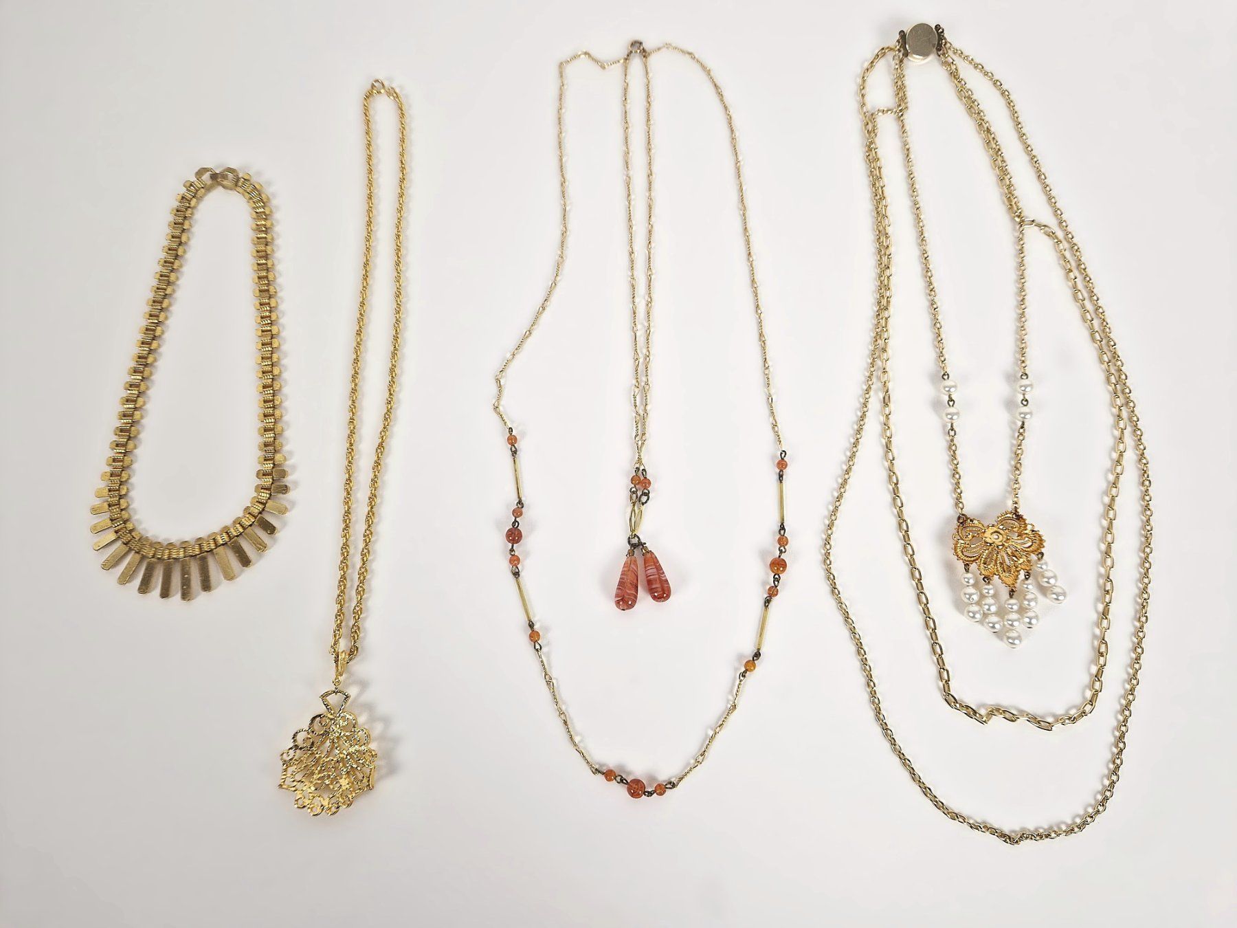 Catenine: Halsschmuck Set für Damen – Usato da Basel venduto da Restwert_Basel 1
