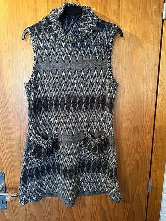 Kleid der Marke Lavand / L (NEU)