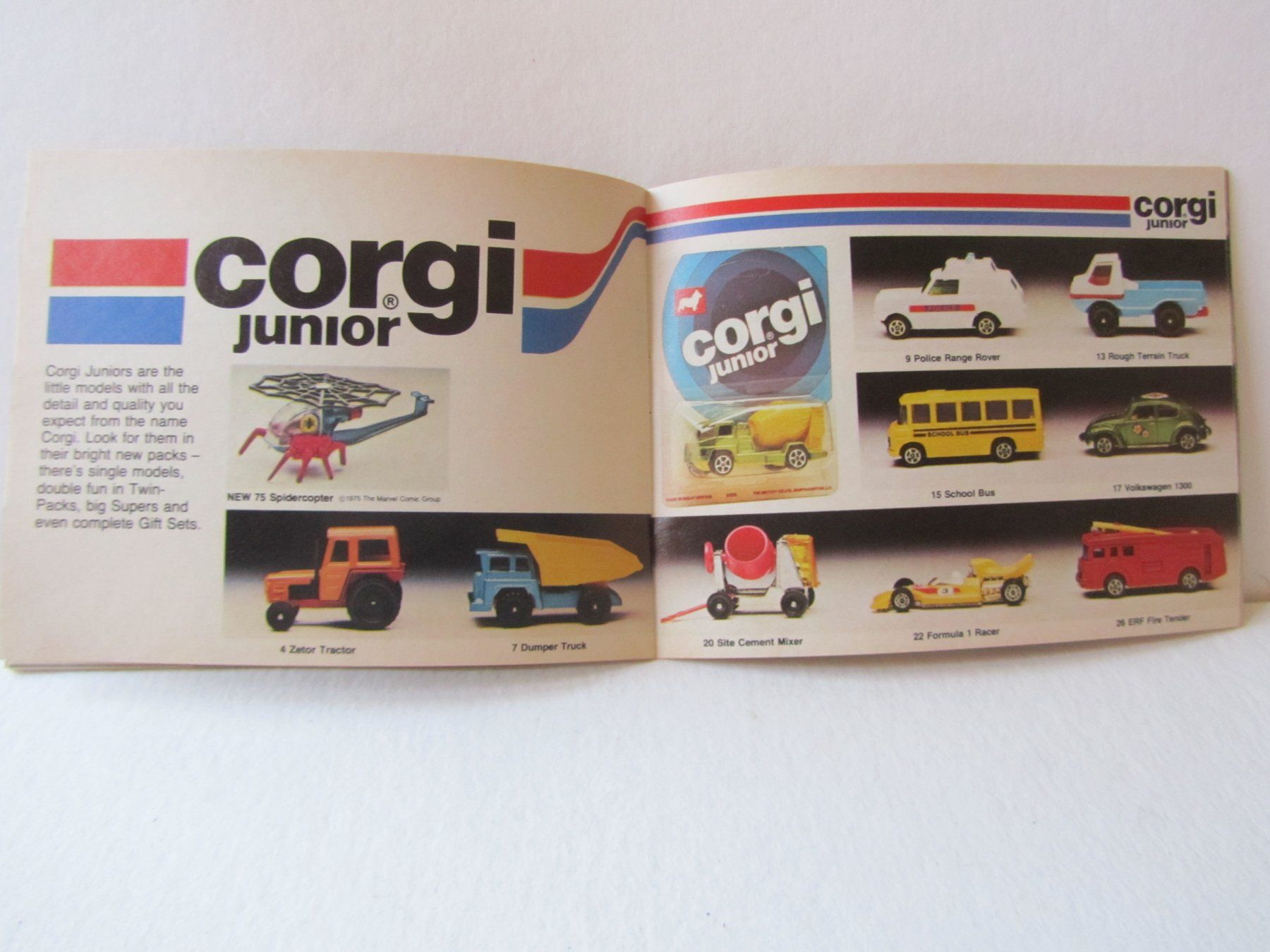 Corgi Toys Modellini d'auto: Corgi Toys- / Corgi Junior Prospekt von 1977 – Usato da Weiningen ZH venduto da dietsch57 5