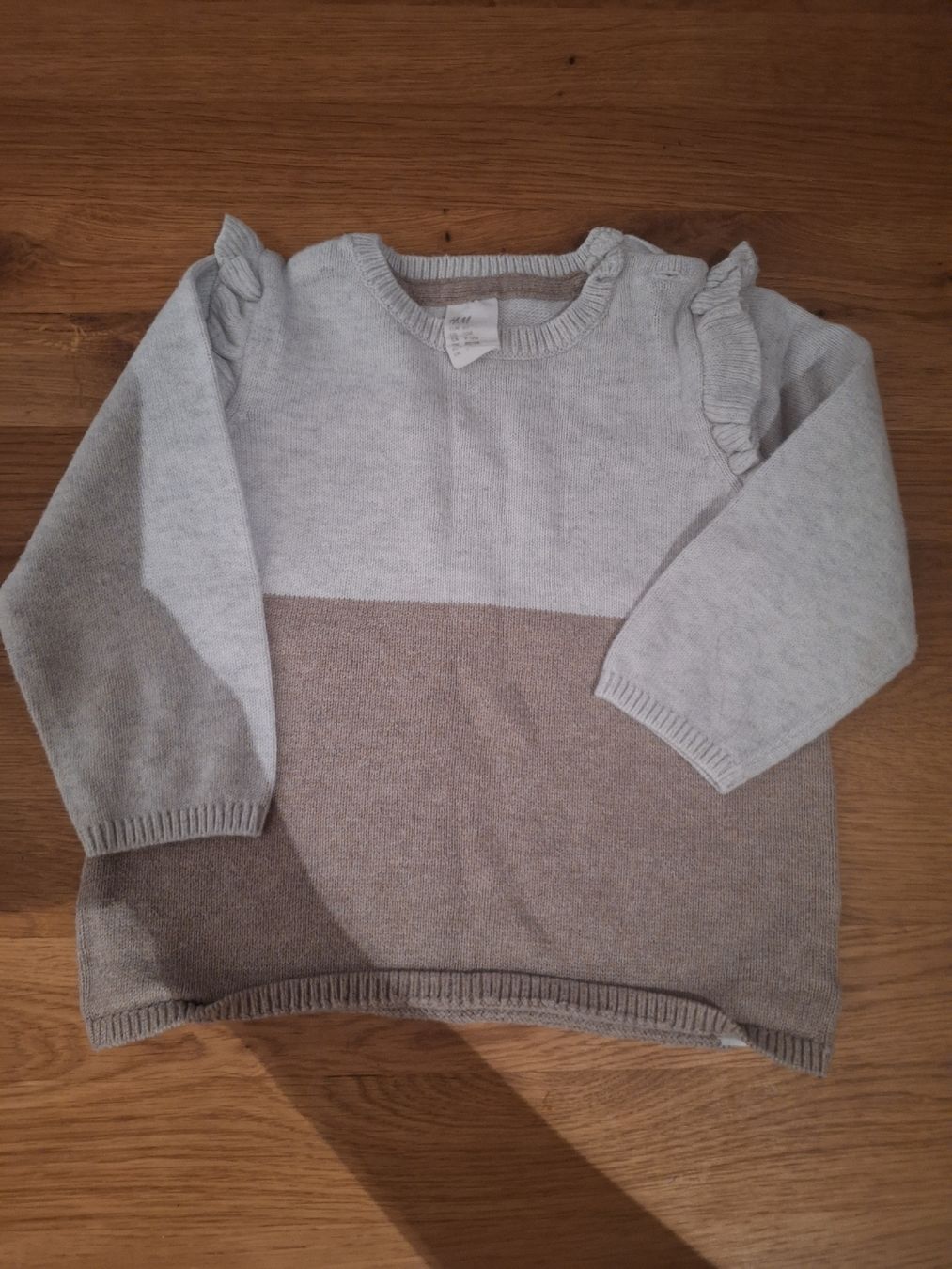 H&M Pulls et sweat-shirts: Pullover H&M zweifarbig – D'occasion à Wangen an der Aare par jan_2zxv