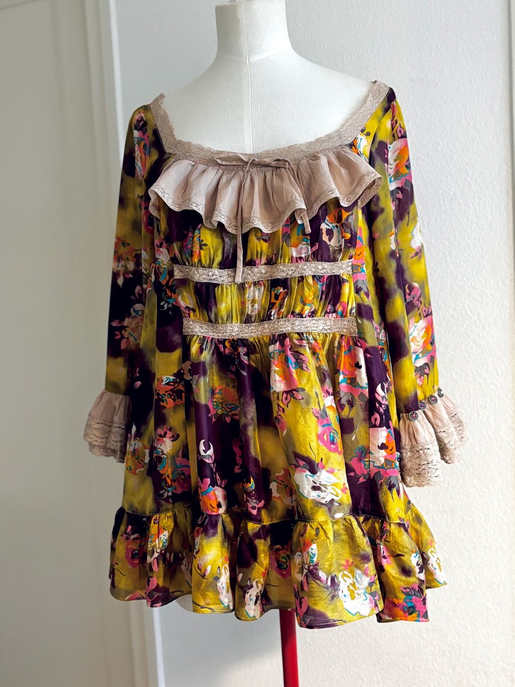 Odd Molly Tuniche: Odd Molly silk blouse - size 1 – Usato da Cully venduto da Maar_K