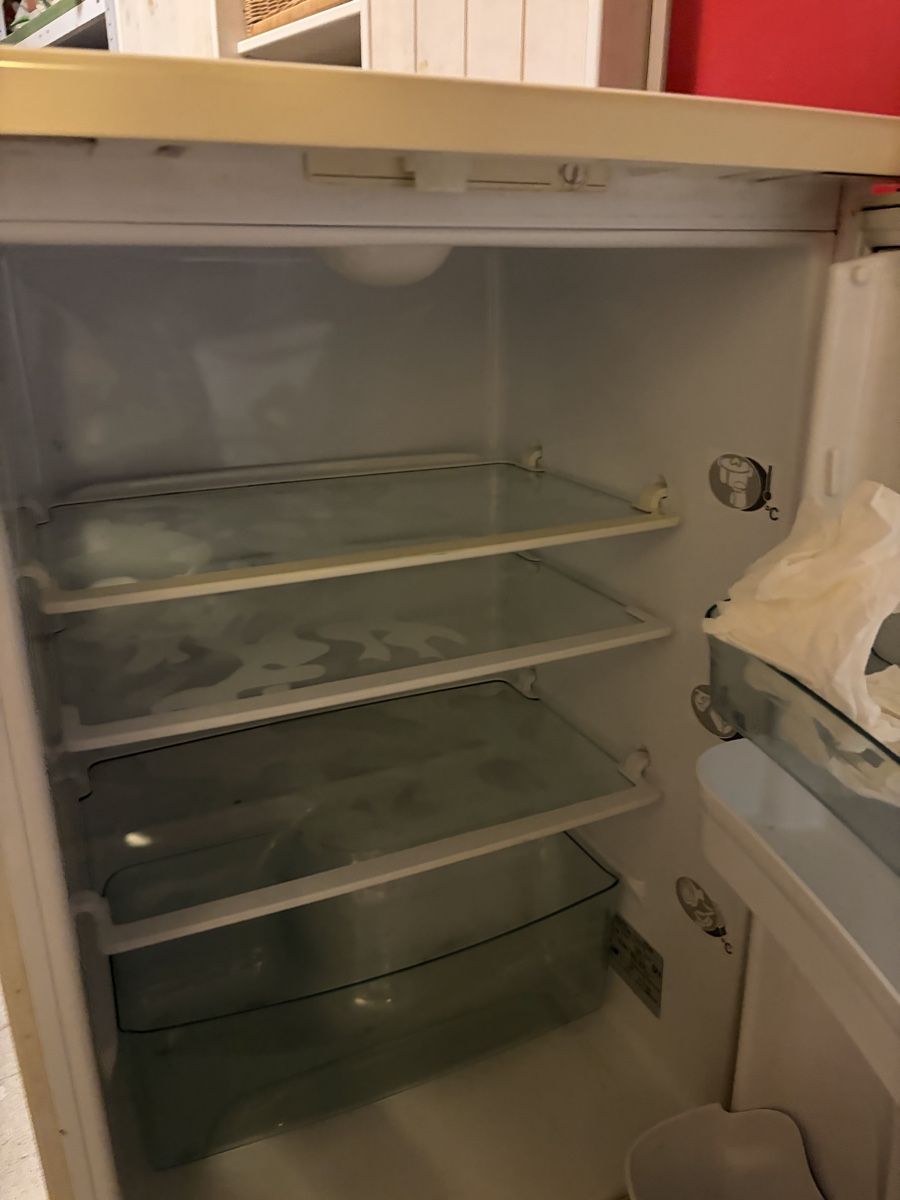 Réfrigérateurs: Kleiner Kühlschrank – D'occasion à Zürich par Nik_dts7 5