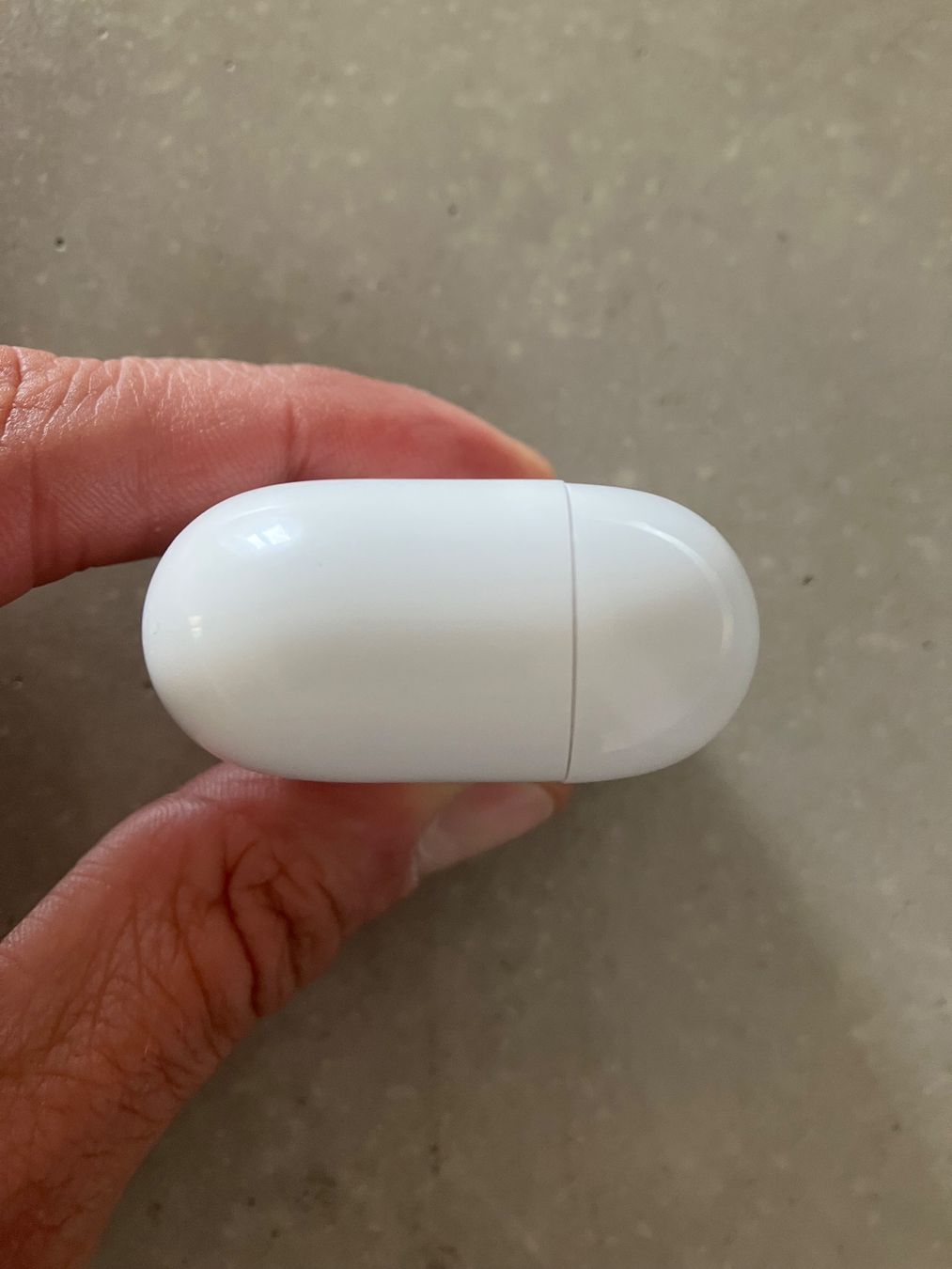 Apple Cuffie: APPLE AIRPODS PRO 2 Case – Usato da Lausanne venduto da mr.v 8