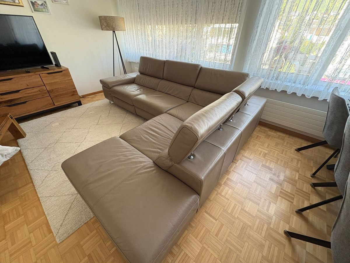 Divani: Ecksofa, beige Ledergarnitur mit Relaxfunktion – Usato da Dübendorf venduto da nela123 5
