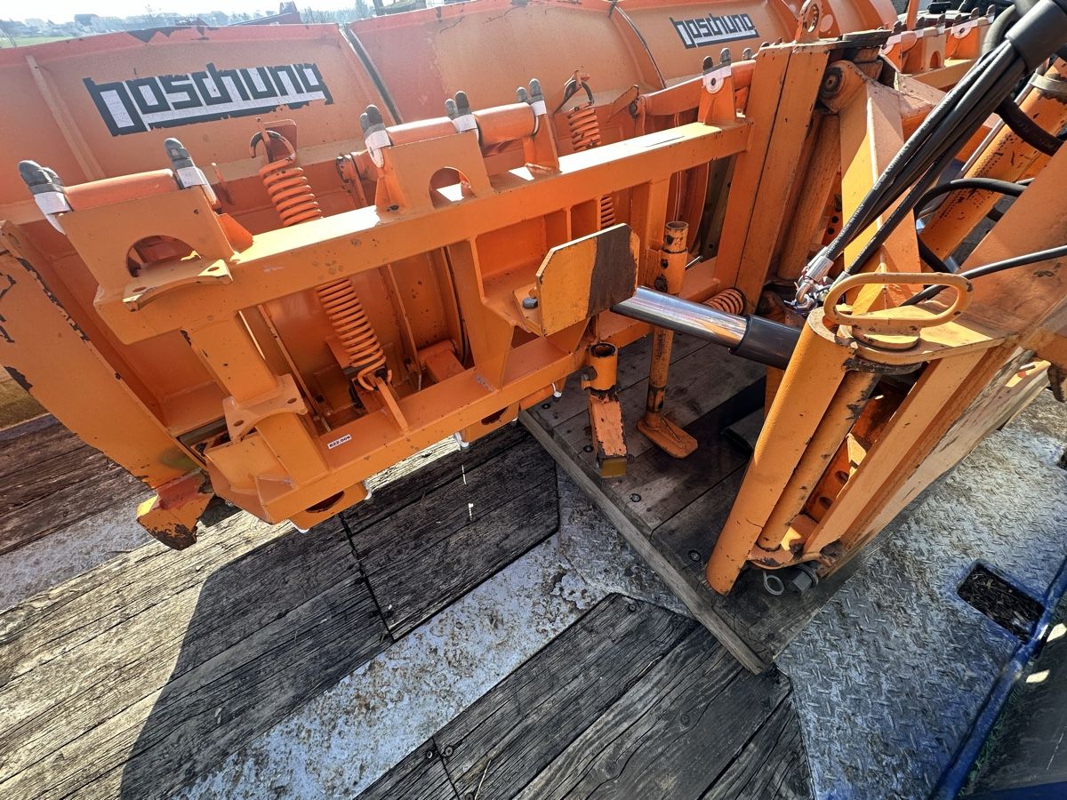 Boschung Sgombero neve: Schneepflug Boschung – Usato da Deitingen venduto da RK68 2