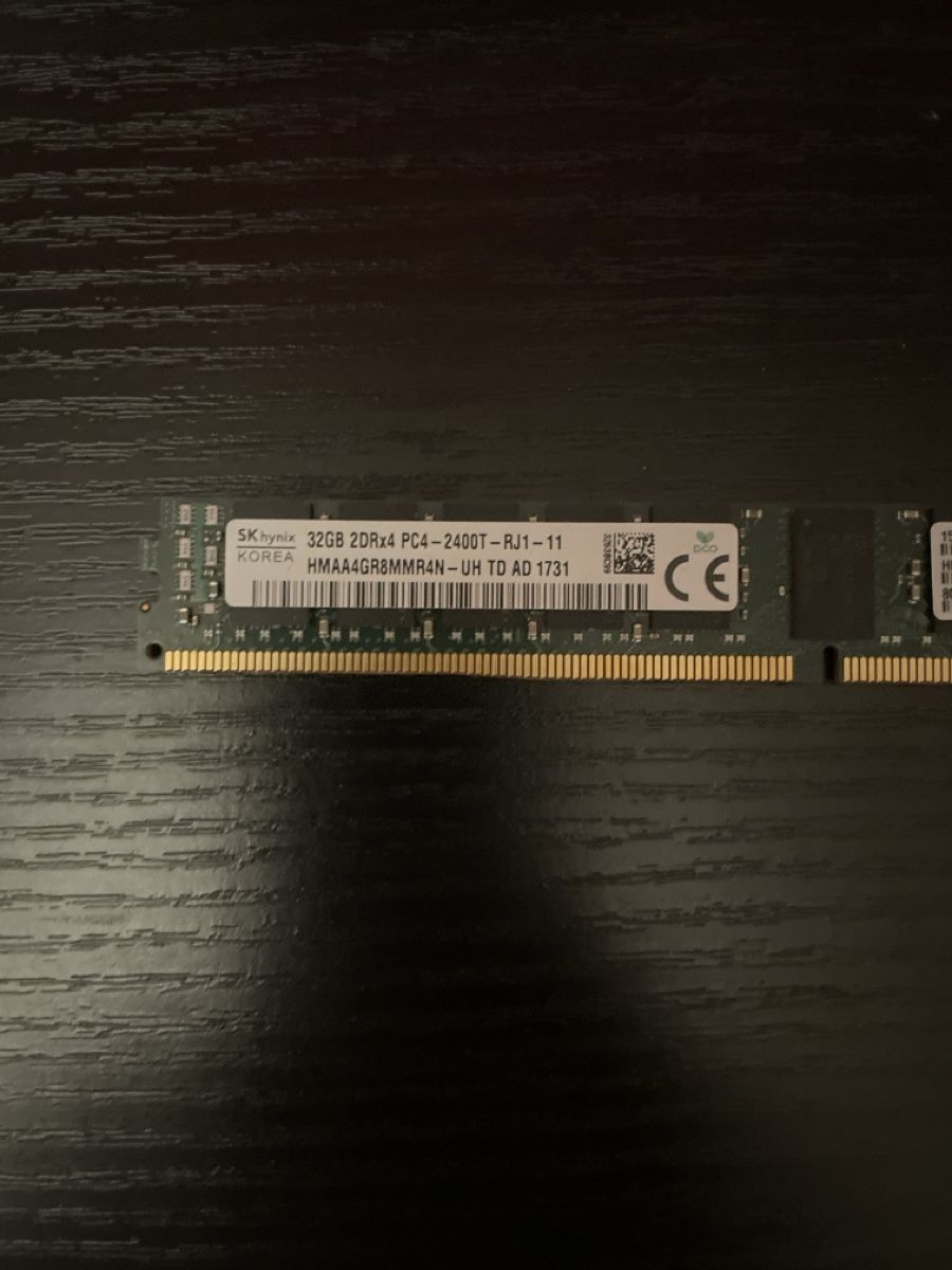 Memoria / RAM: Server Ram 1x 32GB PC4-2400T – Nuovo (secondo la descrizione) da Abtwil SG venduto da Kueng.MultiOutlet 1