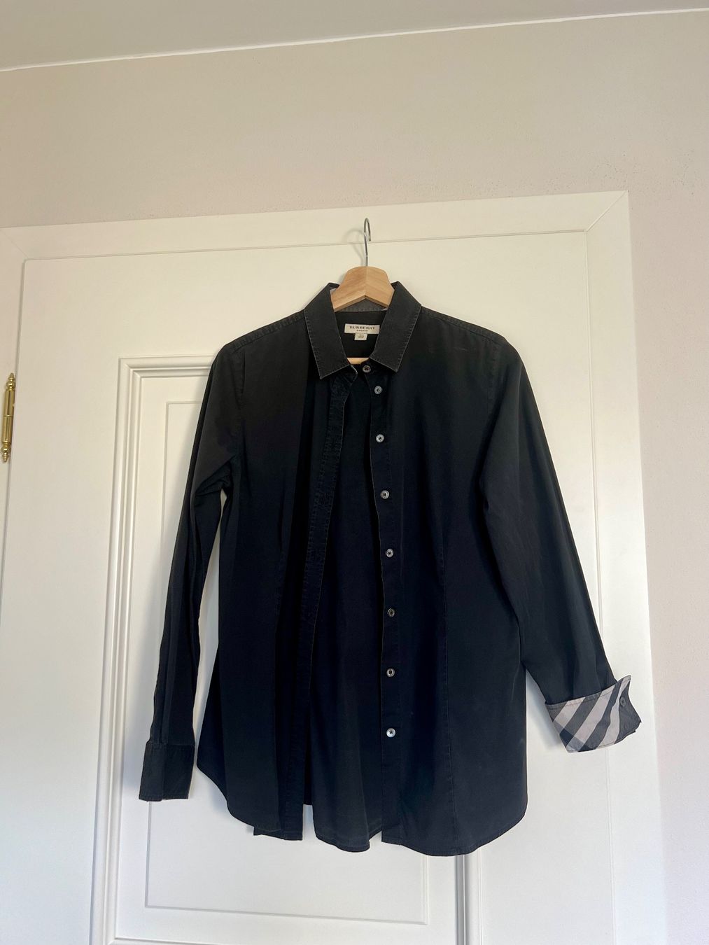 Burberry Chemisiers: Camicia da donna Burberry – D'occasion à Comano par com_j98r