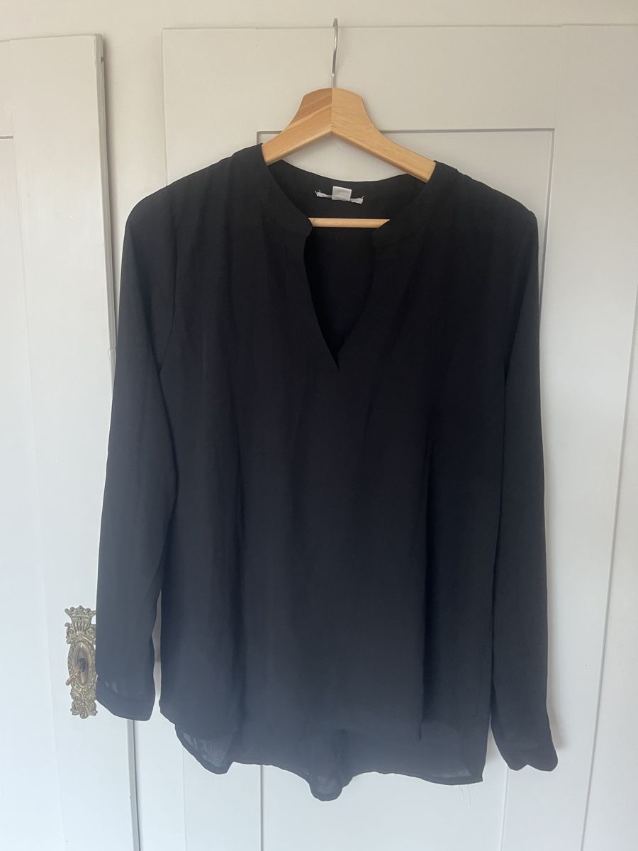 Camicette: Elegante, schwarze Bluse mit langen Ärmeln, Grösse M – Usato da Luzern venduto da THINGS-11