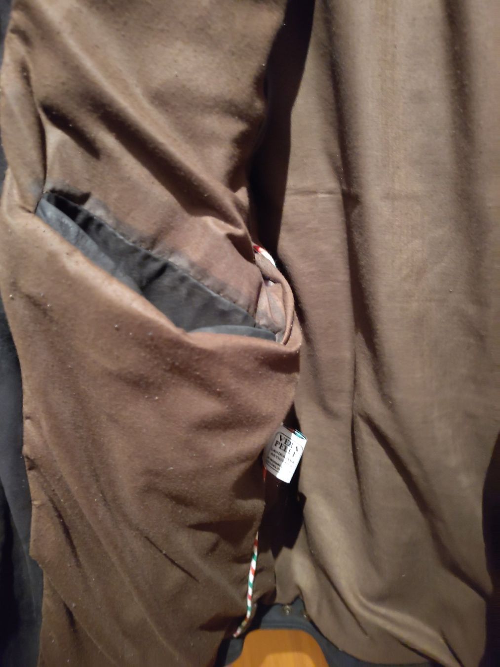 Vera Pelle Giacche: Lederjacke – Usato da Bern venduto da Linii 4