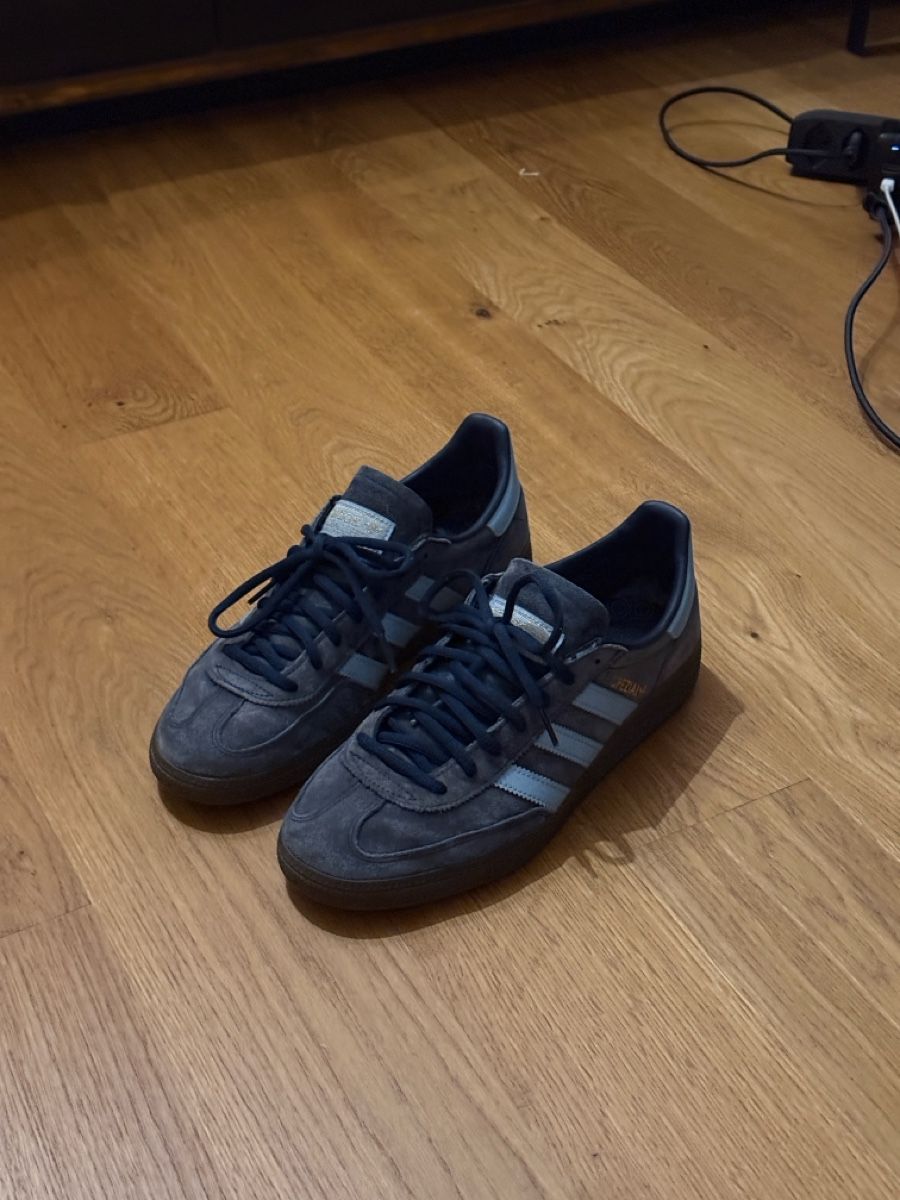 Adidas Scarpe da uomo: Adidas Spezial Sneaker Blau - Gr. 42  – Usato da Rotkreuz venduto da sventraeger