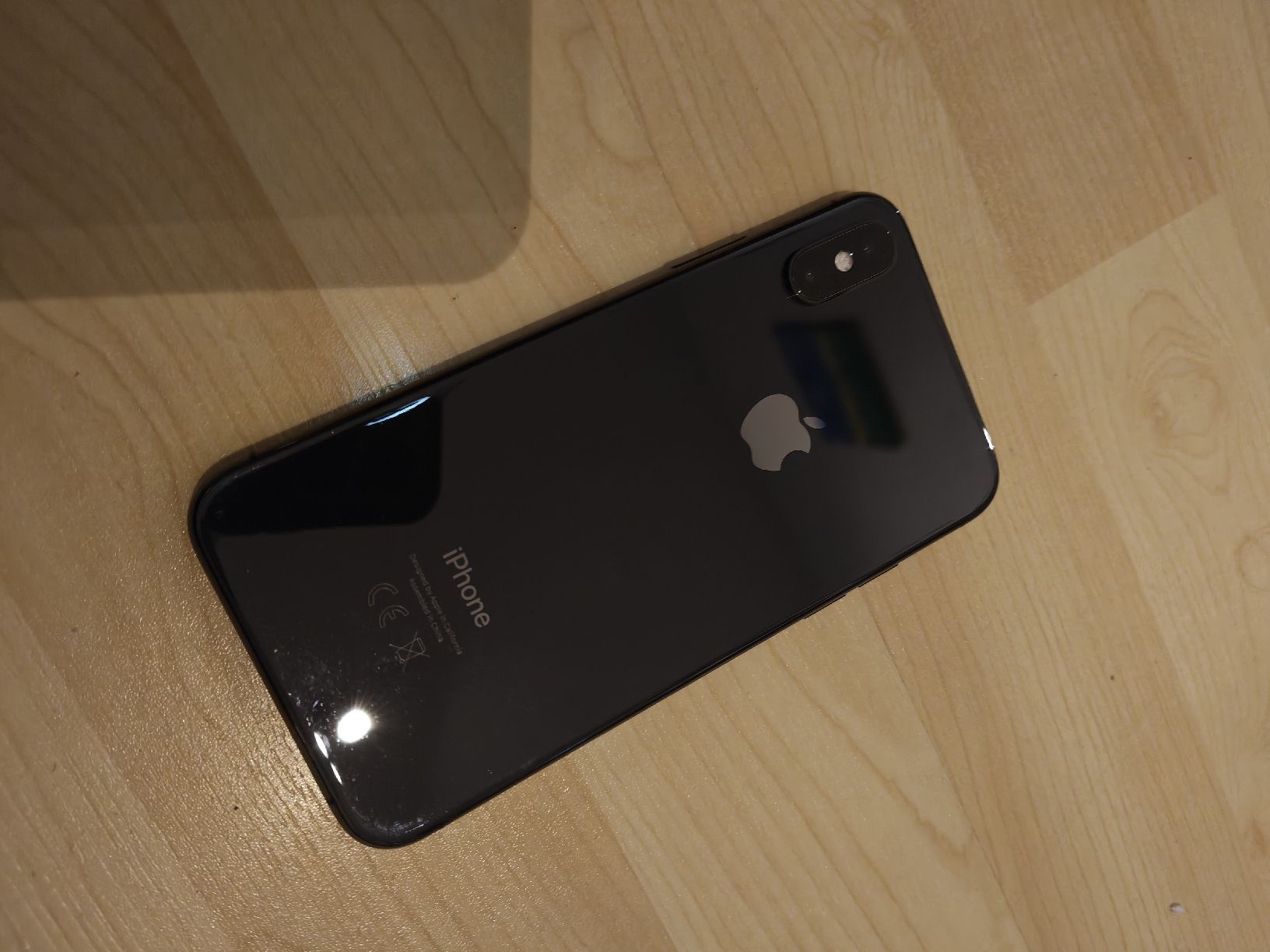 Apple Telefoni cellulari / Smartphones: iPhone Xs 64GB schwarz – Usato da Diessenhofen venduto da PapierFlyer 1