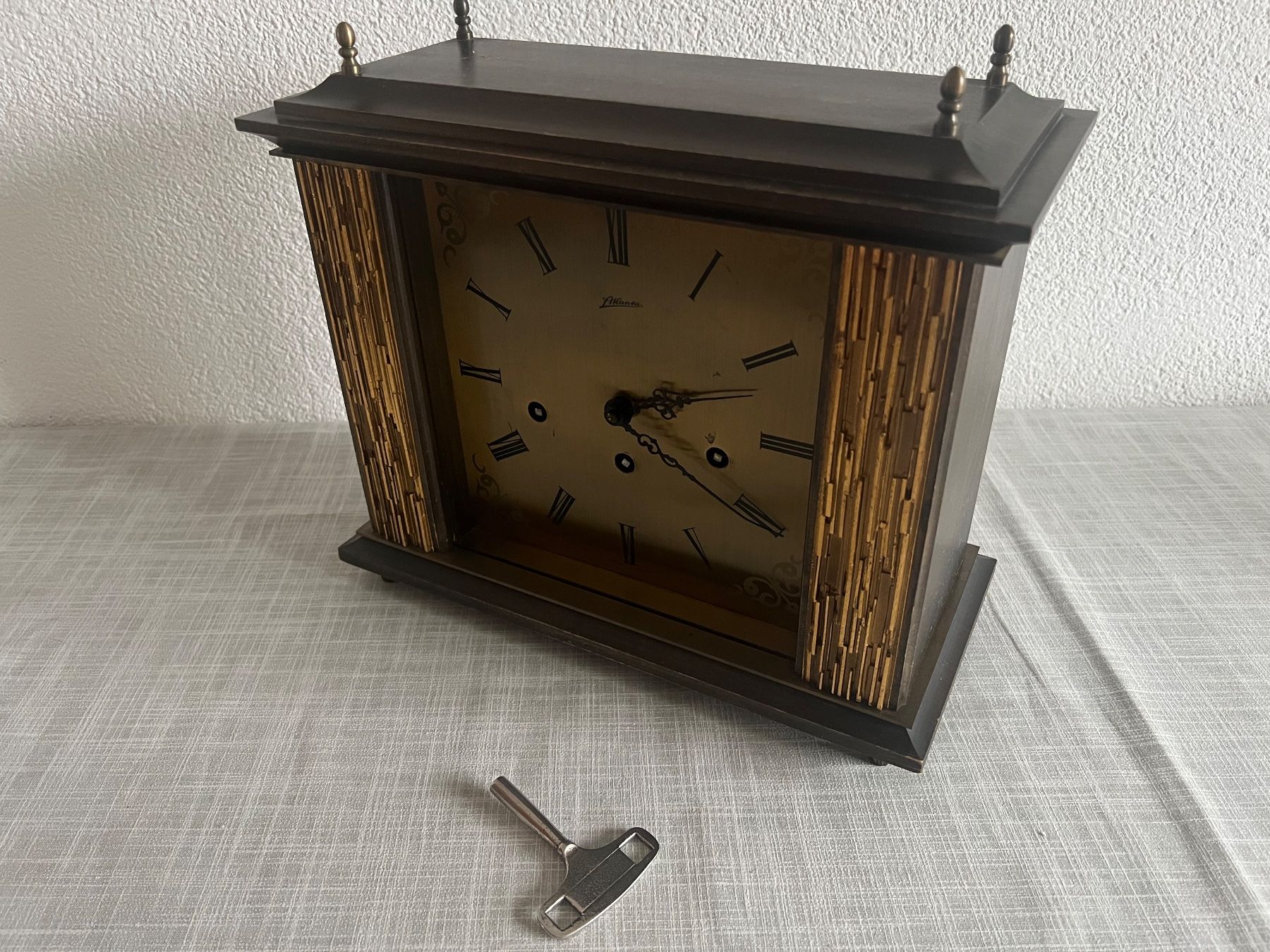 Orologi da terra & Orologi da parete: Atlanta Tischuhr – Usato da Frauenfeld venduto da dilili 2