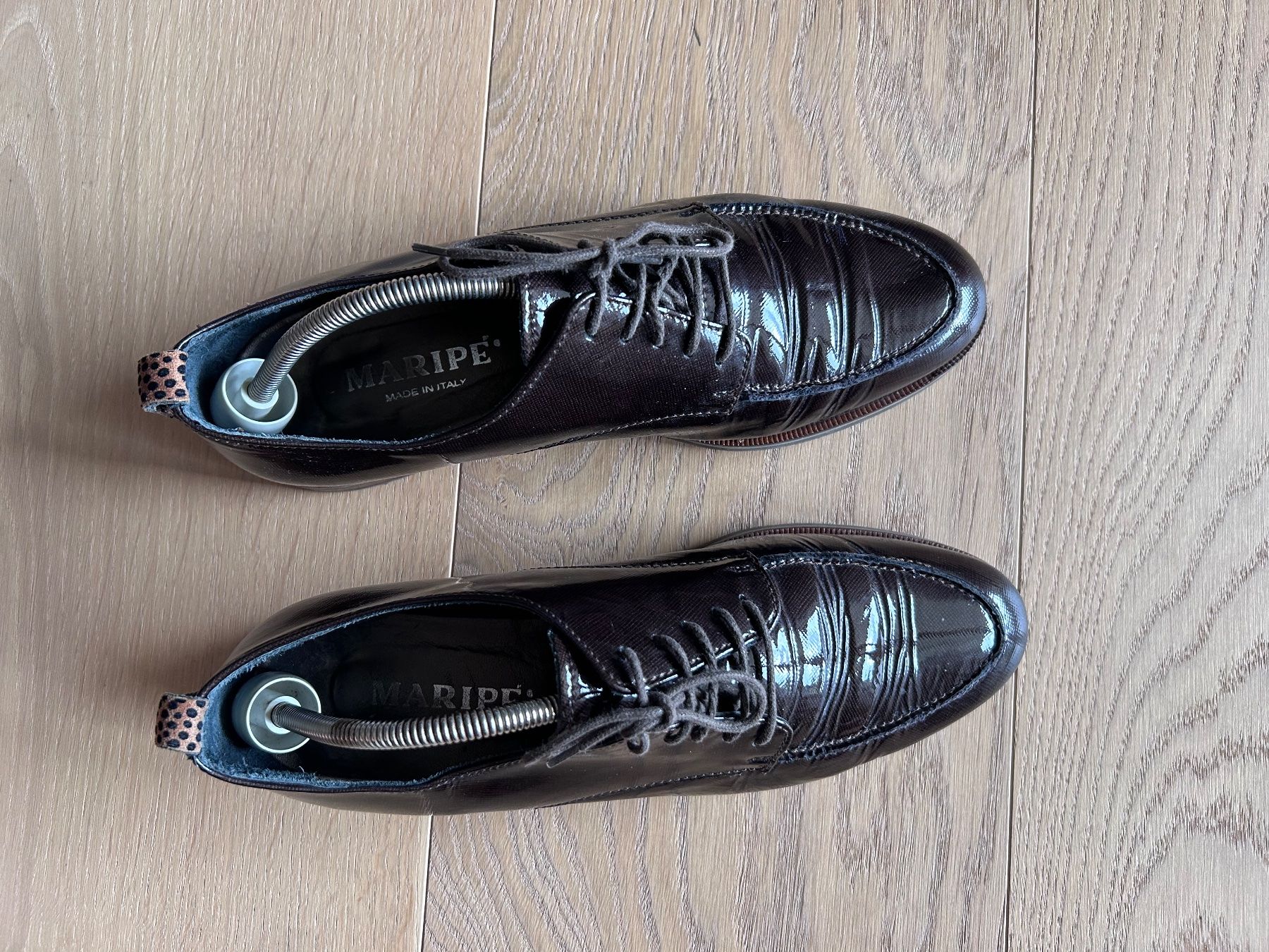 Scarpe da donna: Chaussures cuir vernis – Usato da Bévilard venduto da sab_6jt5