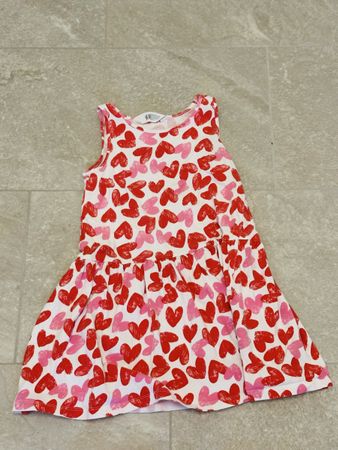 H&M Kleid, Gr. 110/116, Herzmuster, Top Zustand, Sommer!