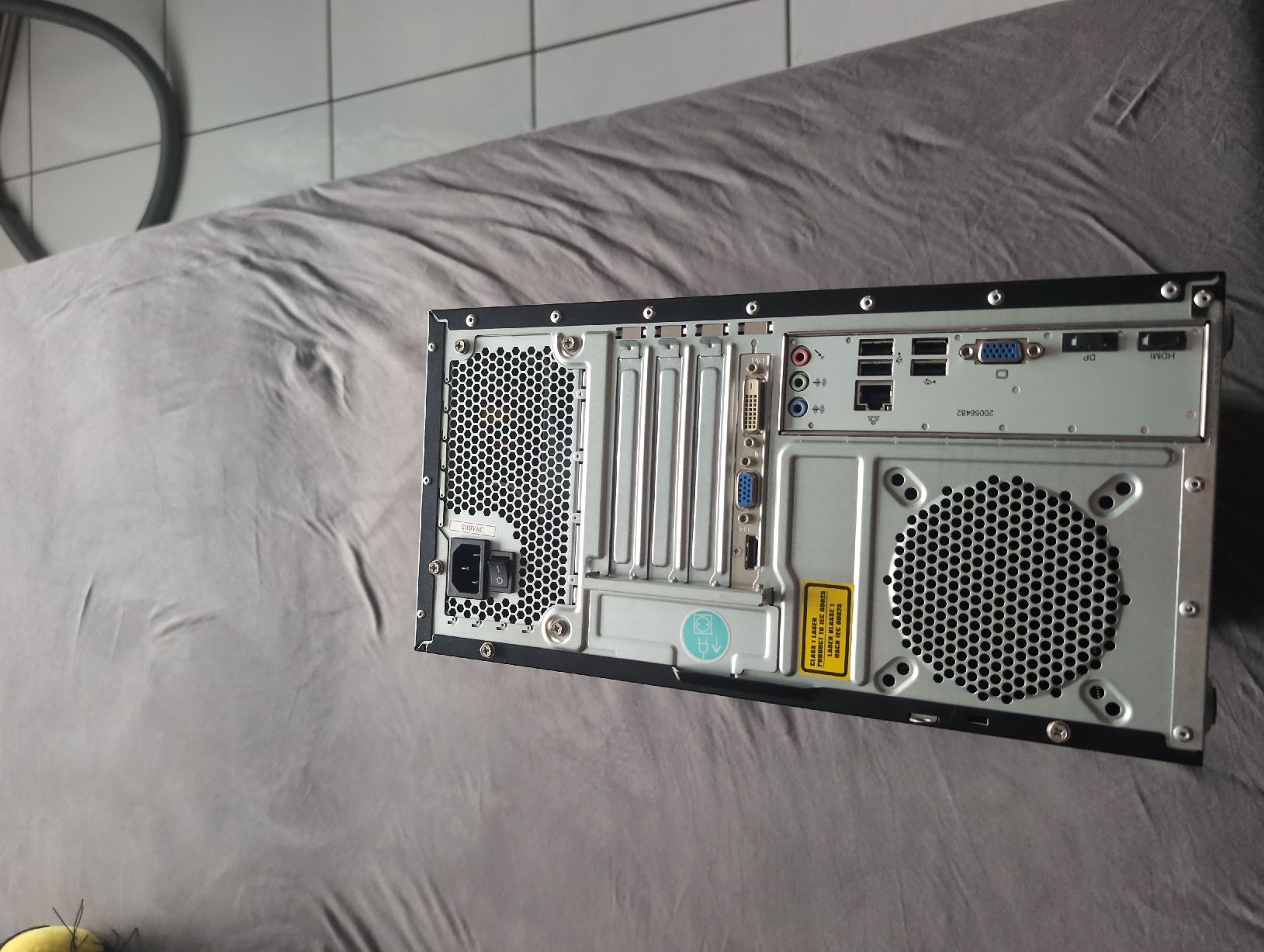 Medion PC: Medion Aldiya E2225 D PC – Difettoso da Fahrwangen venduto da ale_lm78 1