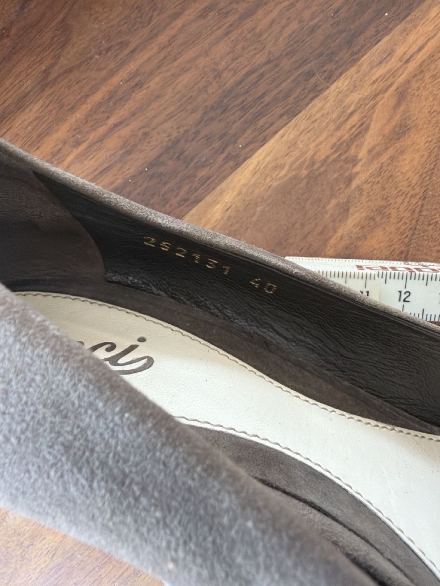 Gucci Chaussures femmes: Gucci Peeptoes Gr. 40 – D'occasion à Gwatt (Thun) par well 4
