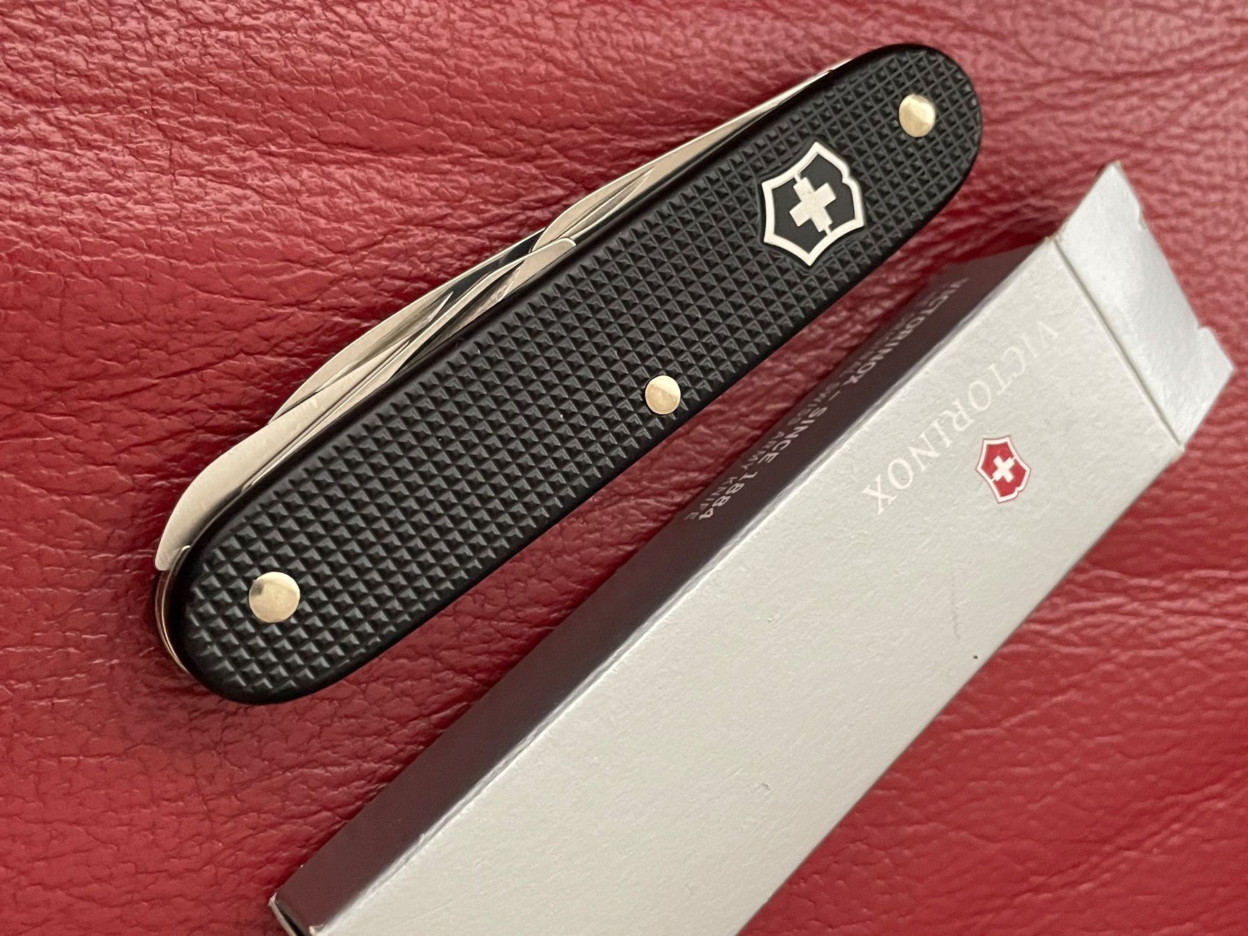 Victorinox Taschenmesser: Victorinox neu – Gebraucht aus Pratteln von  7