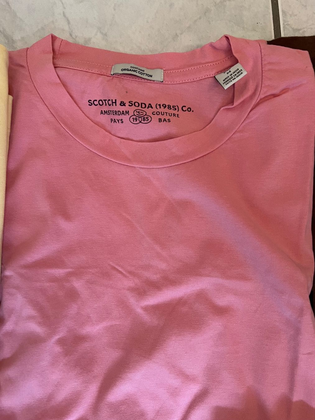 Magliette Polo: Lot de 9 T-shirt taille M – Usato da Basel venduto da La.Bonne.affaire 2