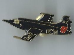 Jet-Pin / Flugzeug Düsenjet Militär
