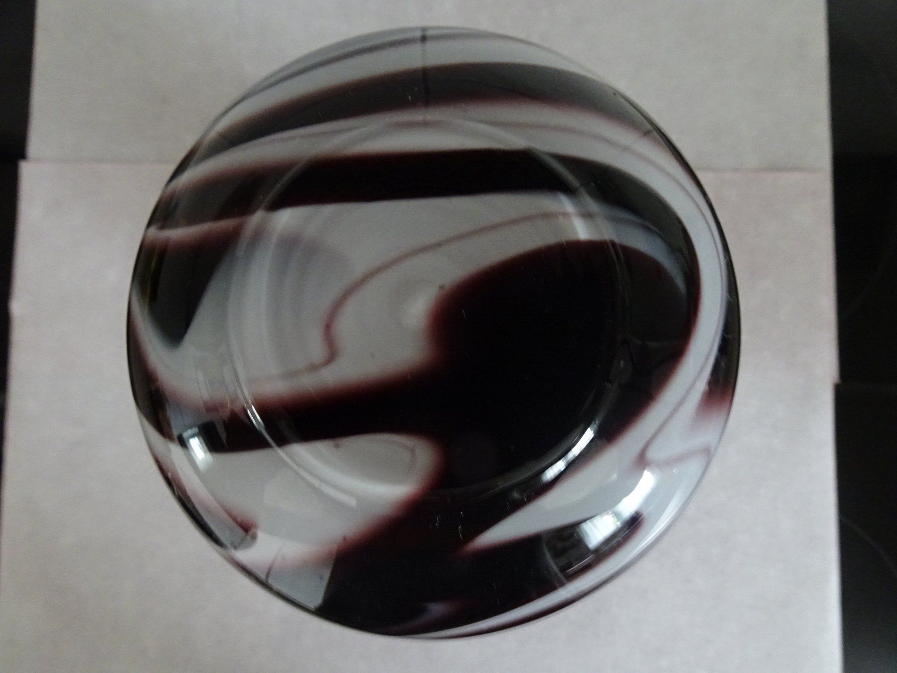 Vase & Récipients: Vase weiss/violett – D'occasion à Winkel par rsuzh 5