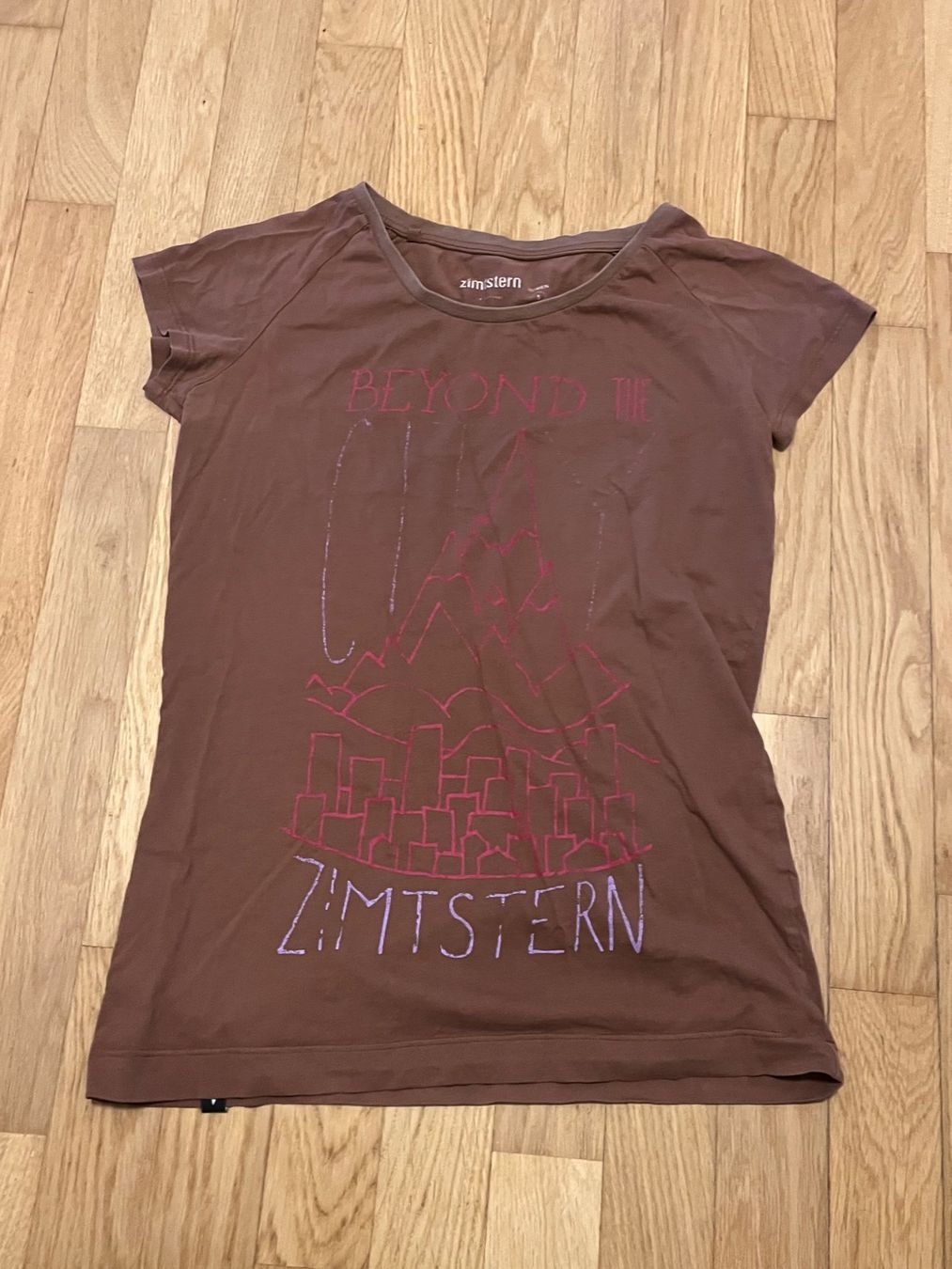 T-shirt: Zimtstern Damen Tshirt Grösse S – Usato da Zürich venduto da Insert_Name