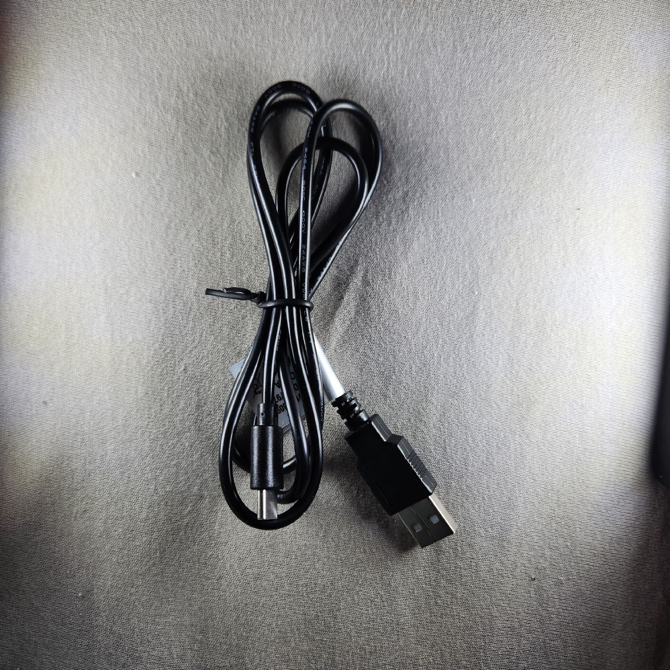 Cavi: Ladekabel 108cm – Nuovo (secondo la descrizione) da Walterswil BE venduto da idnal15