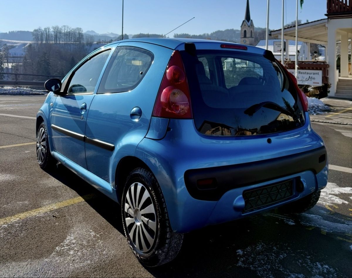 Peugeot Automobili: Peugeot 107 1.0 - 112000km – Usato da Lütisburg venduto da Deniiss 8