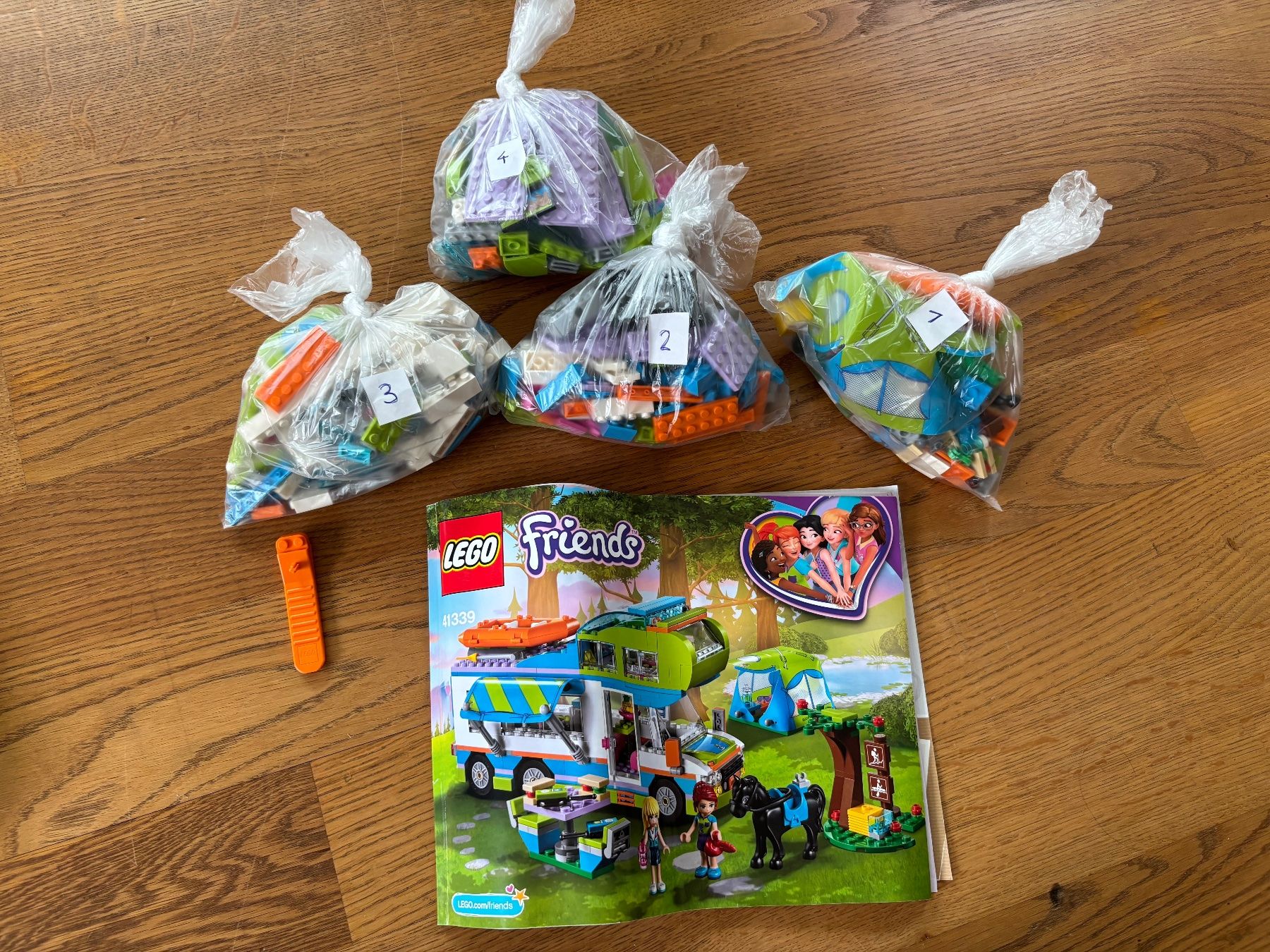 Lego Giocattoli: Lego Friends Mias Wohnmobil – Usato da Einsiedeln venduto da chr_7gdr 2