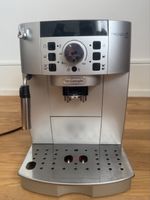 Kaffeevollautomat DeLonghi Magnifica S gebraucht