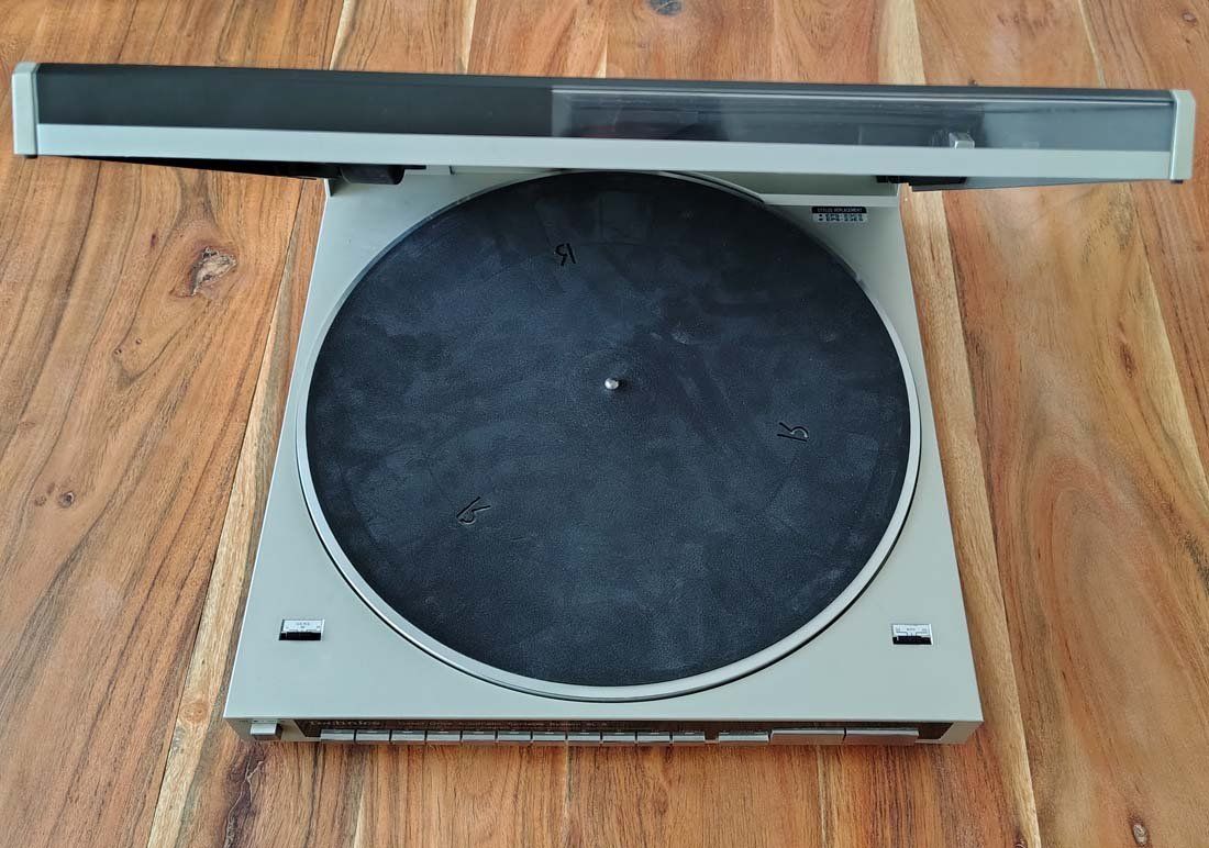 Technics Giradischi: Plattenspieler Technics SL-6 Linear Turntable (Defekt) – Usato da Neuendorf venduto da Buggle 3
