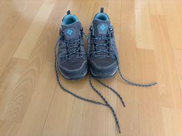 Trekking/Wanderschuh grau/blau Marke Columbia Gr. 38